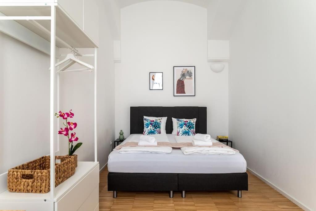 Pristine 1Br Steps From City By Hm Viena Exterior foto