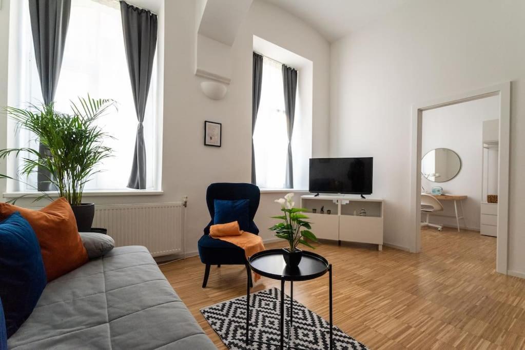 Pristine 1Br Steps From City By Hm Viena Exterior foto